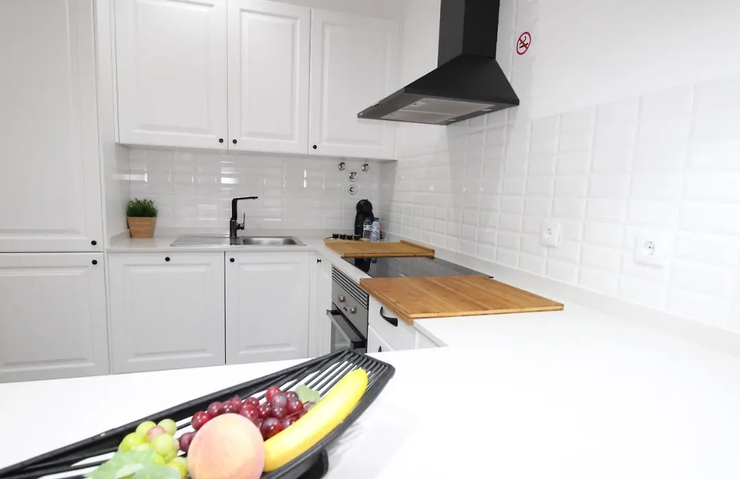 Apartamento Moderno Nas Olaias A 5 Minutos Da Faculdade Isel E Ist-1